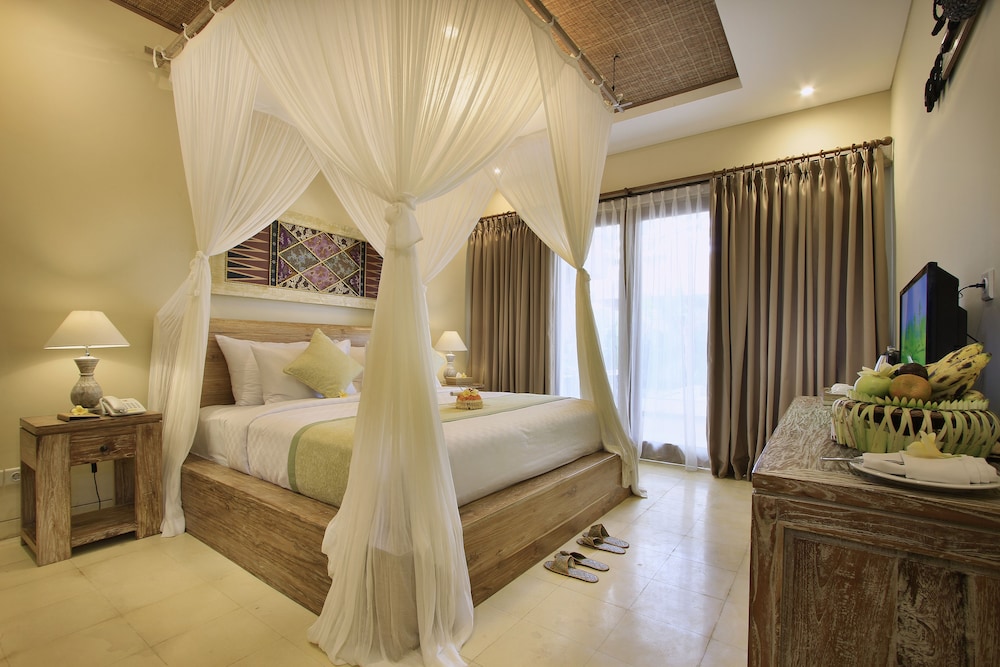 The Alena Resort 34/77