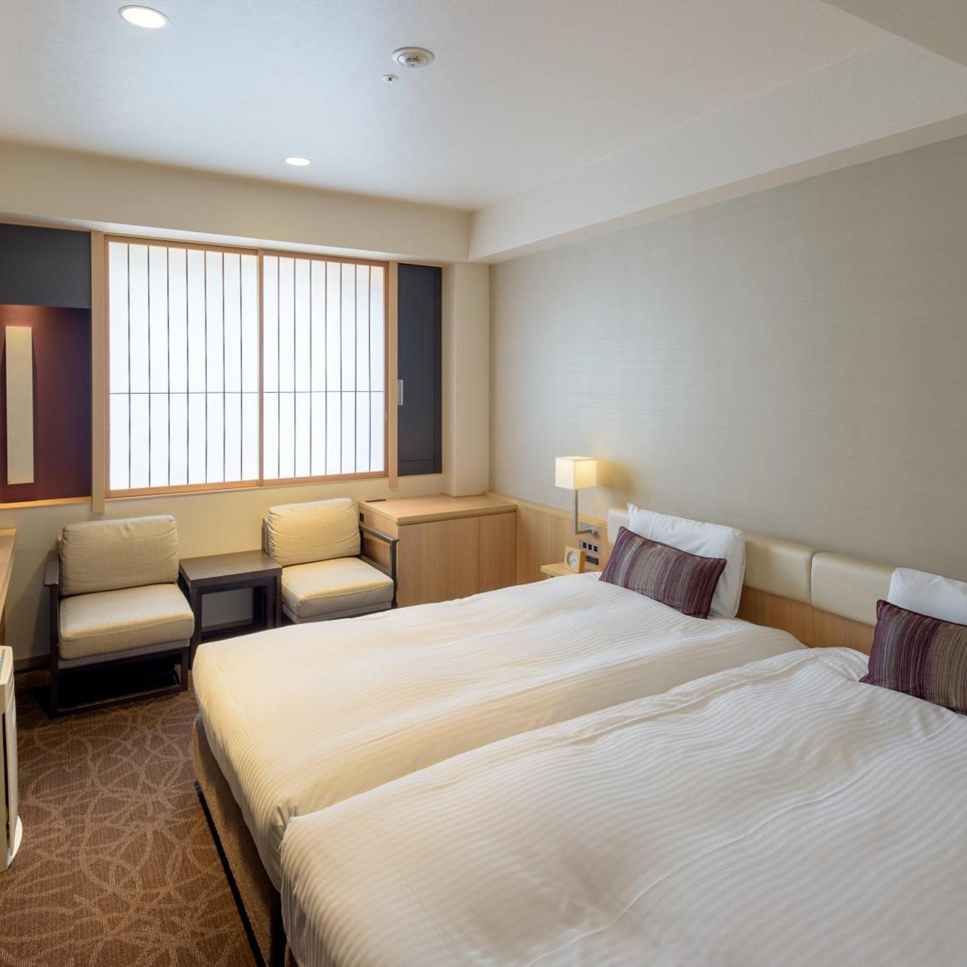 Standard Twin Room