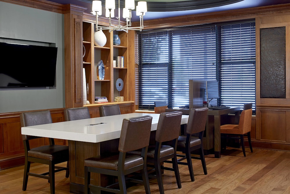 Residence Inn Minneapolis Downtown at The Depot 26/41