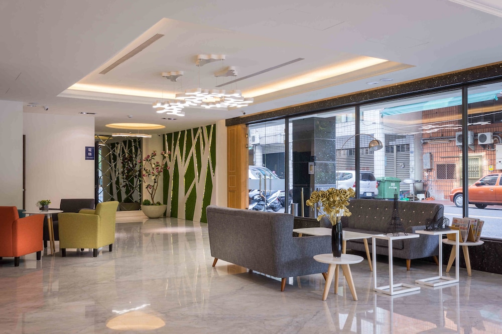 Sun Hotel 32/48
