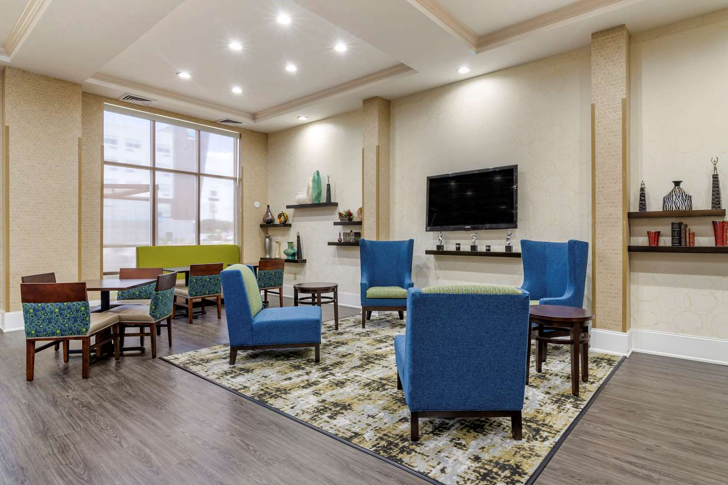 Comfort Suites Florence I-95 28/36