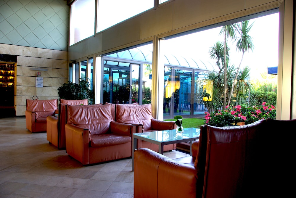 Grand Hotel Continental 34/44