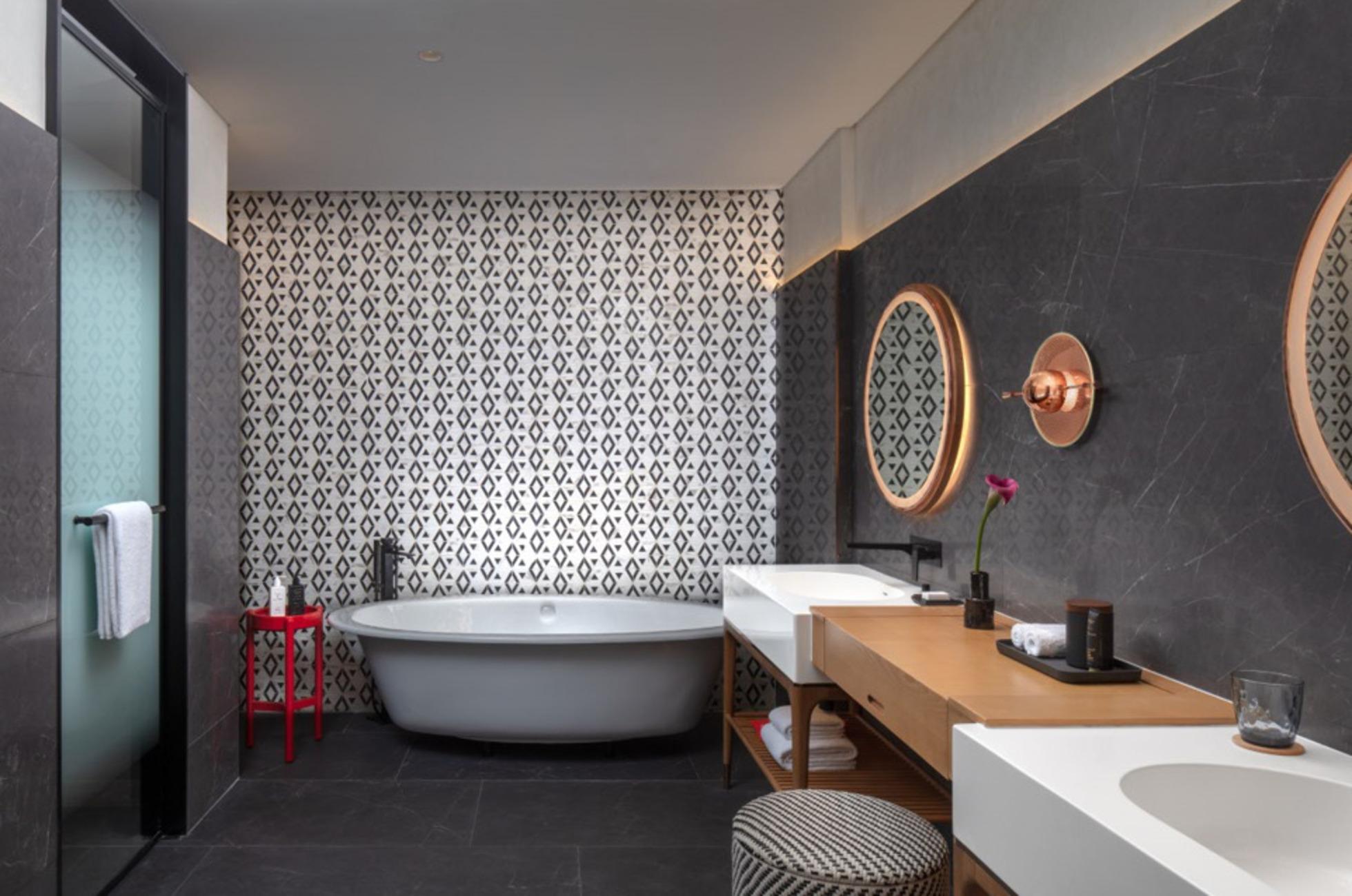 Andaz Suite