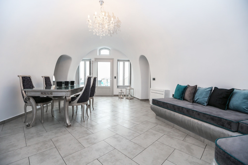 Ventus Paradiso Villa 24/48