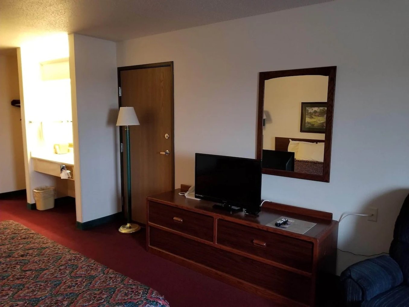 Bilmar Inn & Suites Dell Rapids Near Sioux Falls 34/50