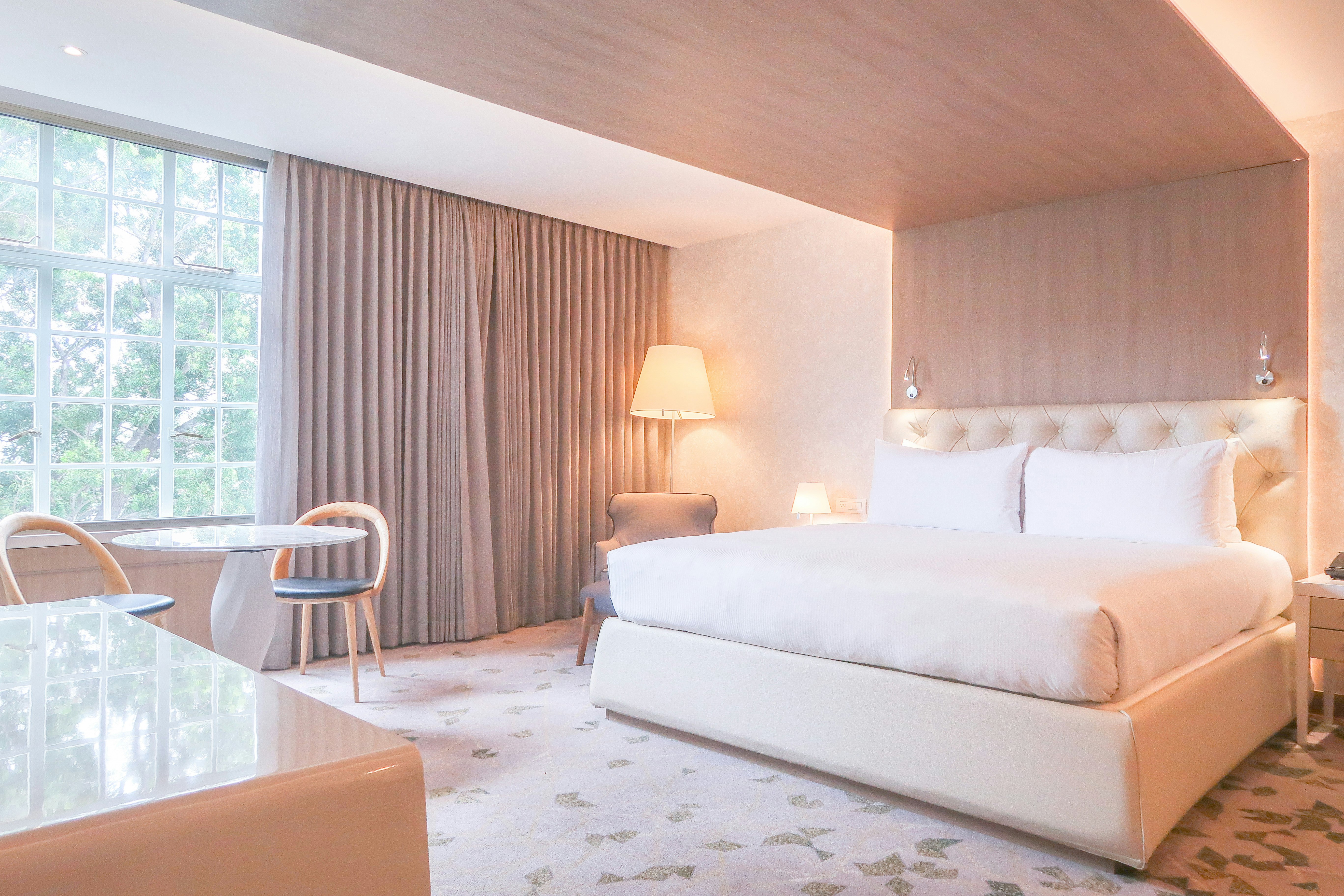 Gran Hotel Costa Rica Curio Collection by Hilton 12/48