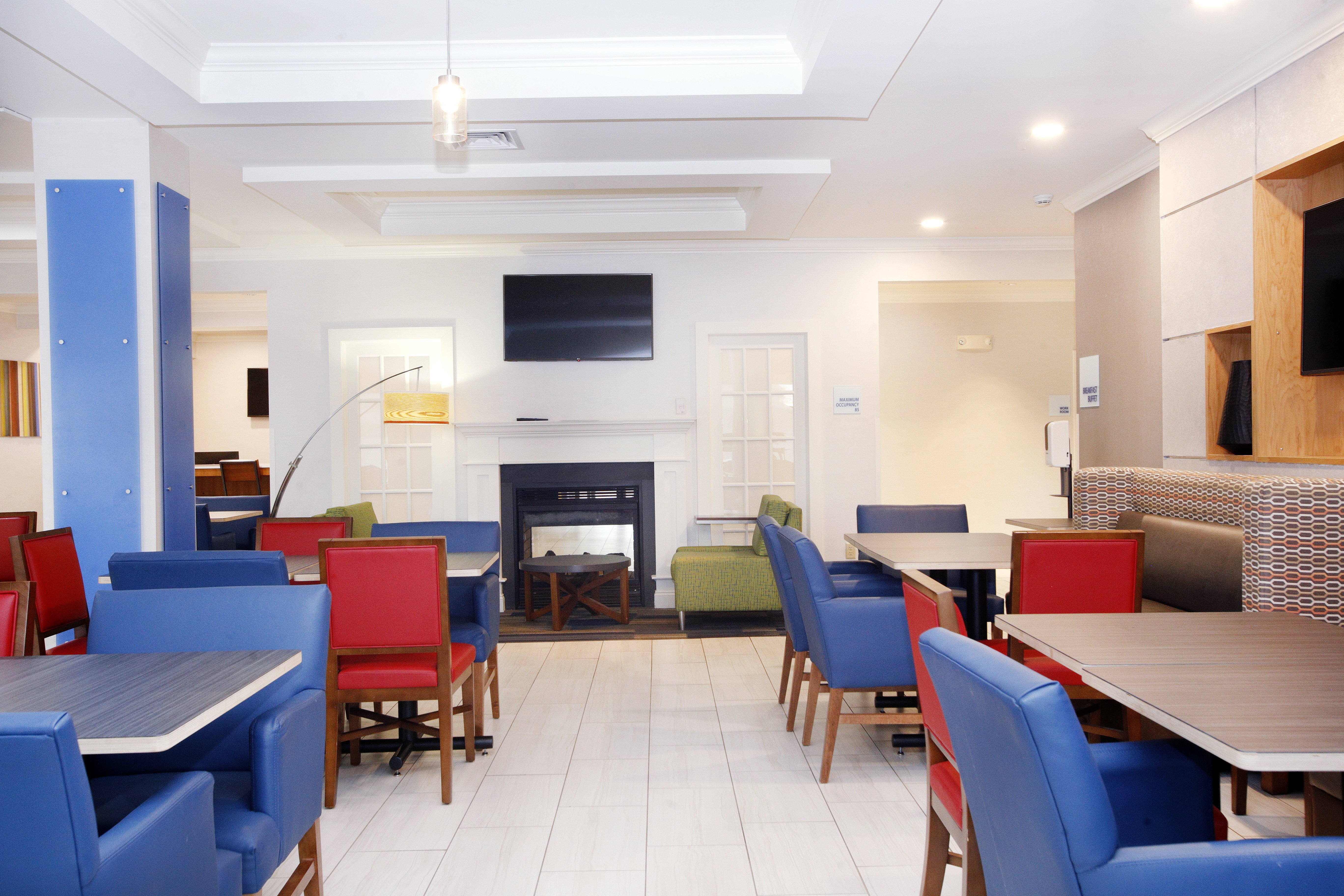 Holiday Inn Express Bethlehem Airport Allentown Area 72/80