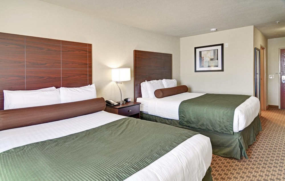 Cobblestone Inn Amp Suites Big Lake Tx 23/80