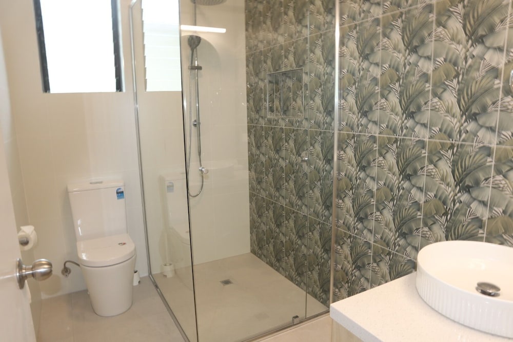Coolum Beach Resort 55/58
