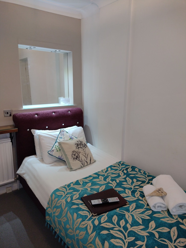 Arden House Guest House 8/20