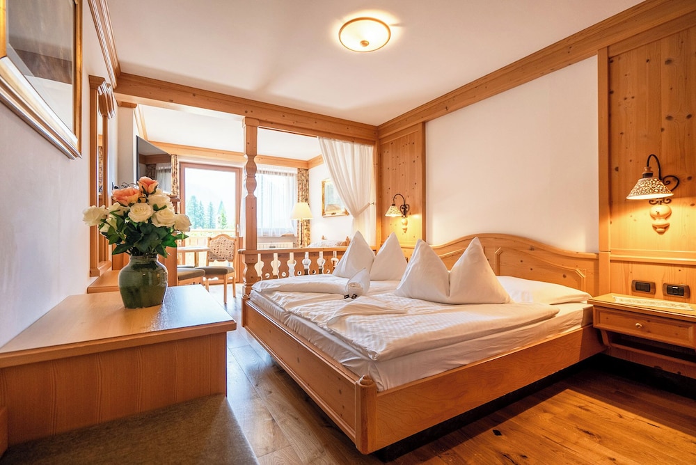 Hotel Cesa Tyrol 19/71