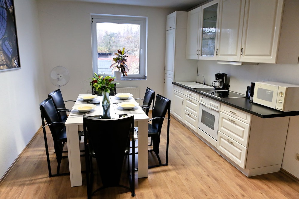 Suite-Apartement-Essen 11/29