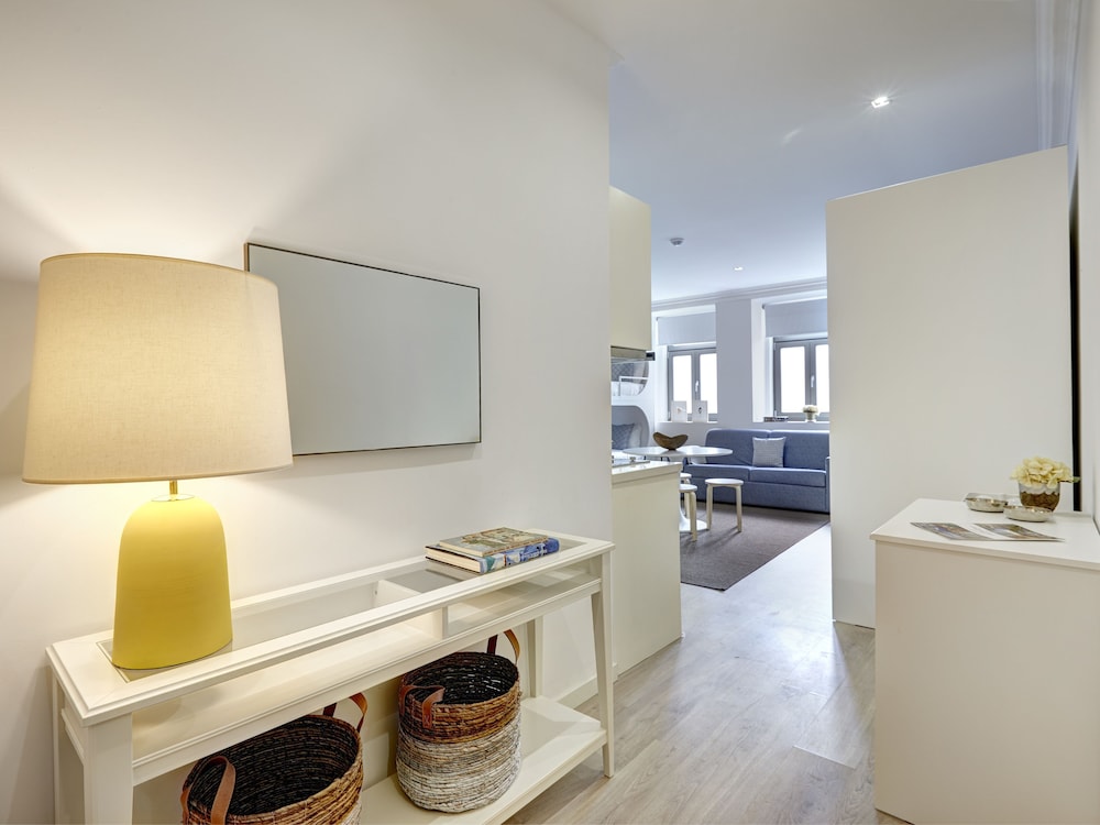 Porto Downtown Lovers Suites Bombarda 451 25/50