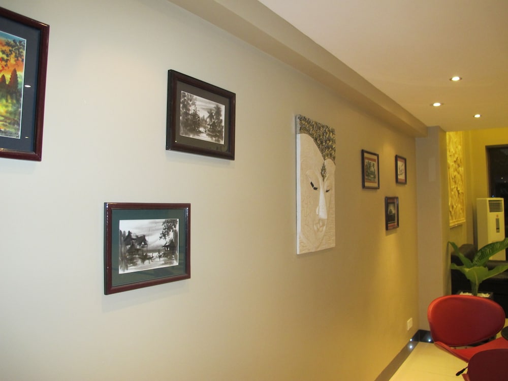 Lux Riverside Hotel & Apartment 85/99