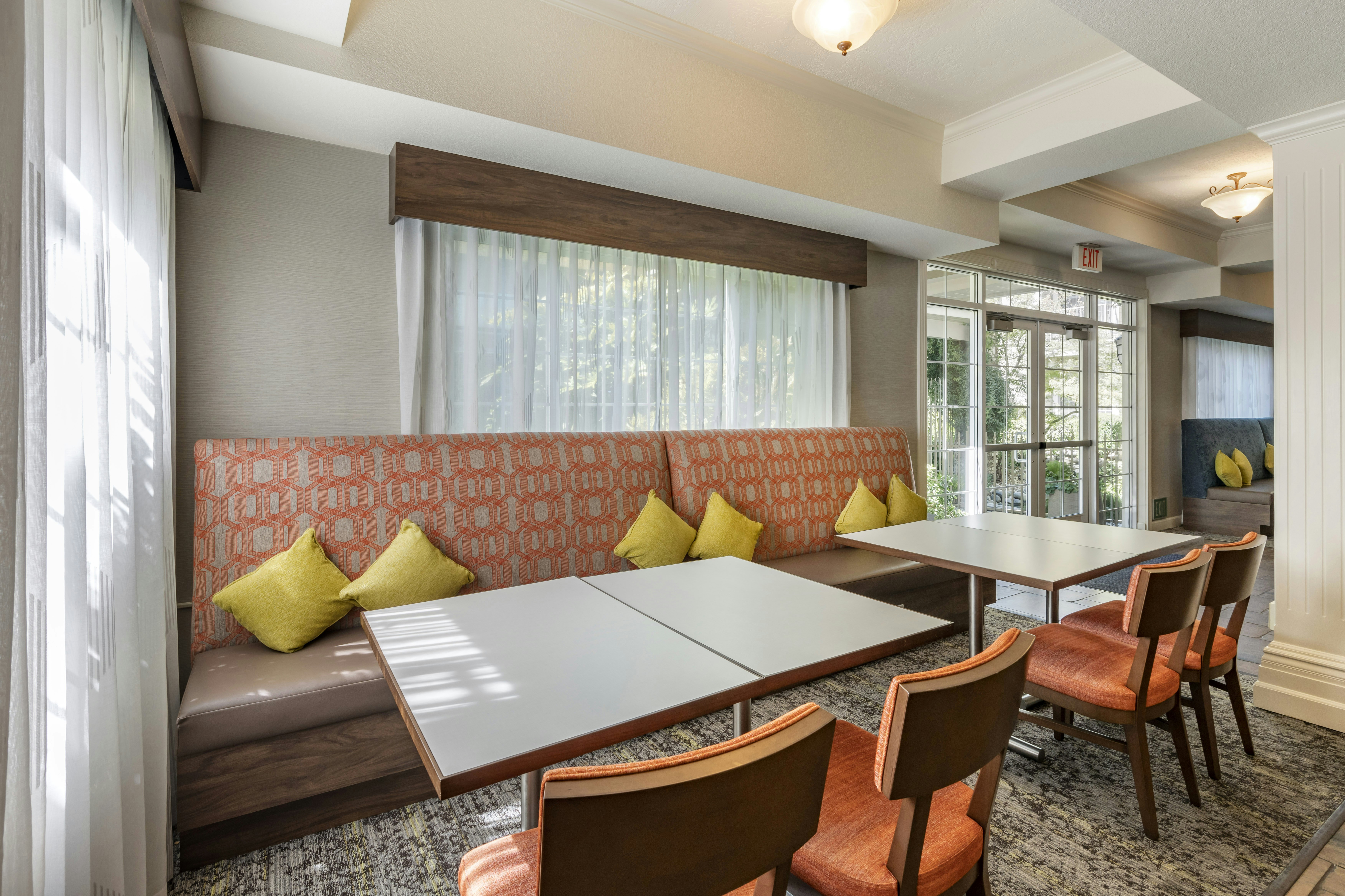 Hampton Inn Ukiah CA 10/16