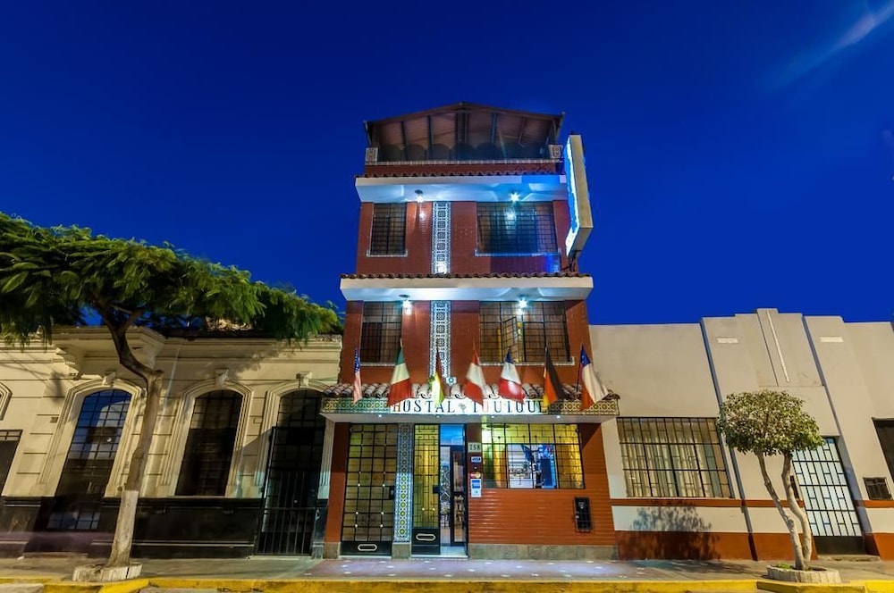 オスタル・イキケ 写真1