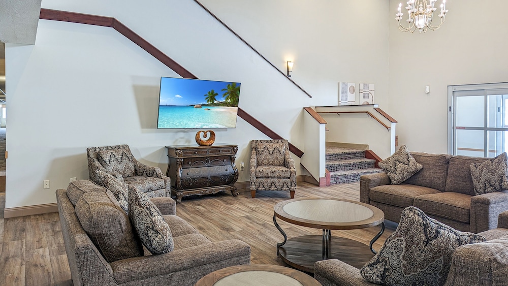Estherville Hotel Amp Suites 28/50