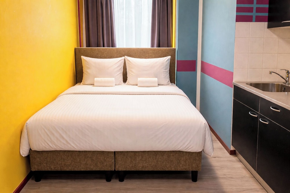 ECONOMY, DOUBLE BED