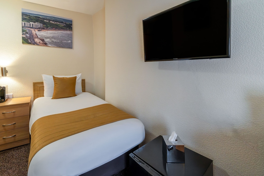 Clifton Hotel Scarborough 20/50