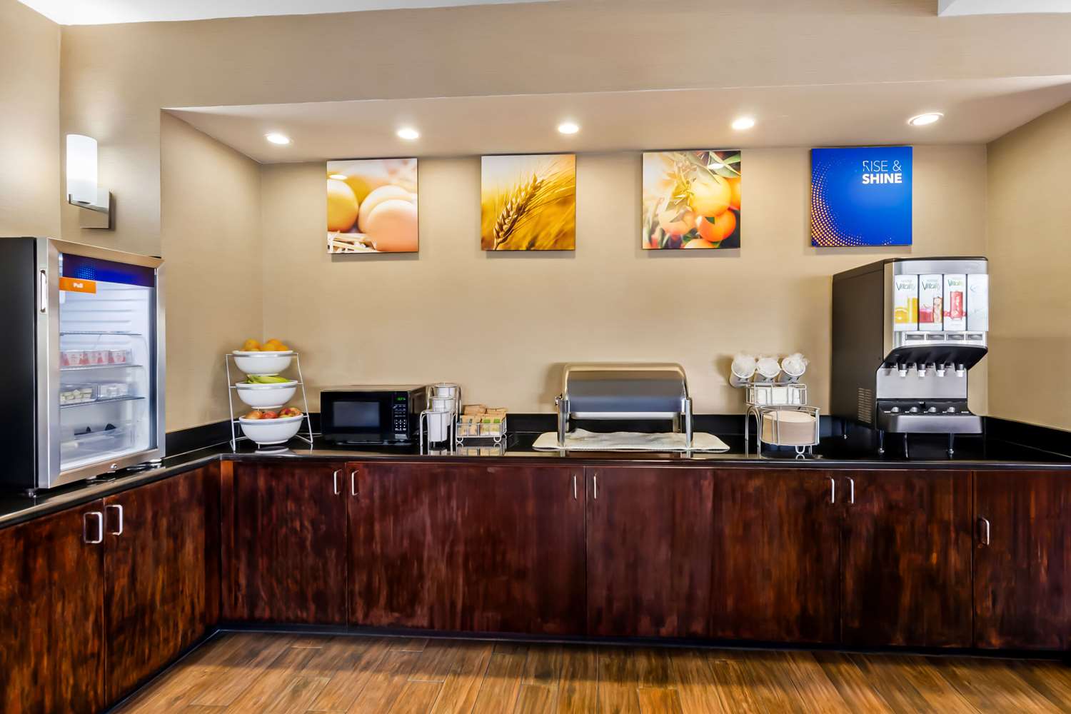 Comfort Suites Salem Roanoke I 81 6/24