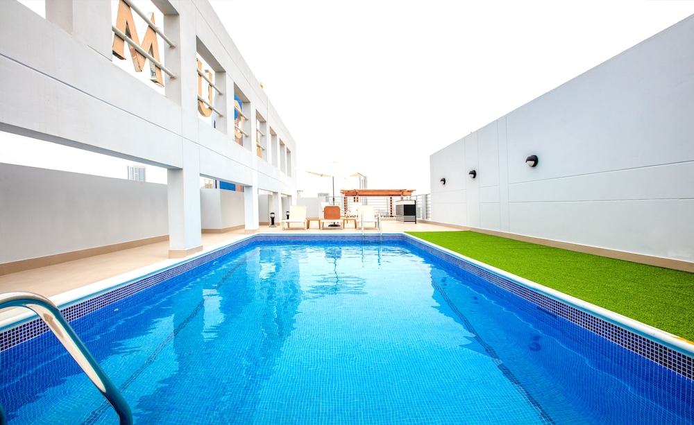 Loumage Suites Spa Seef in MANAMA