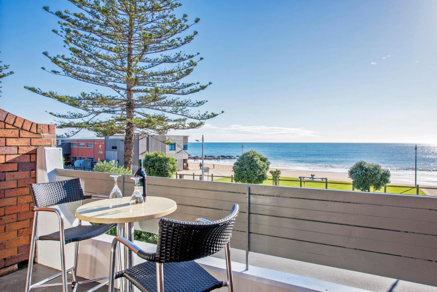 Beachfront Voyager Motor Inn 29/32