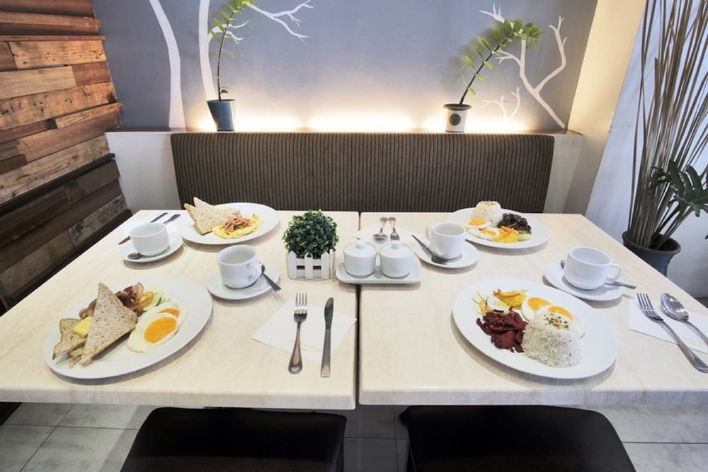 Fersal Hotel Neptune Makati 54/65