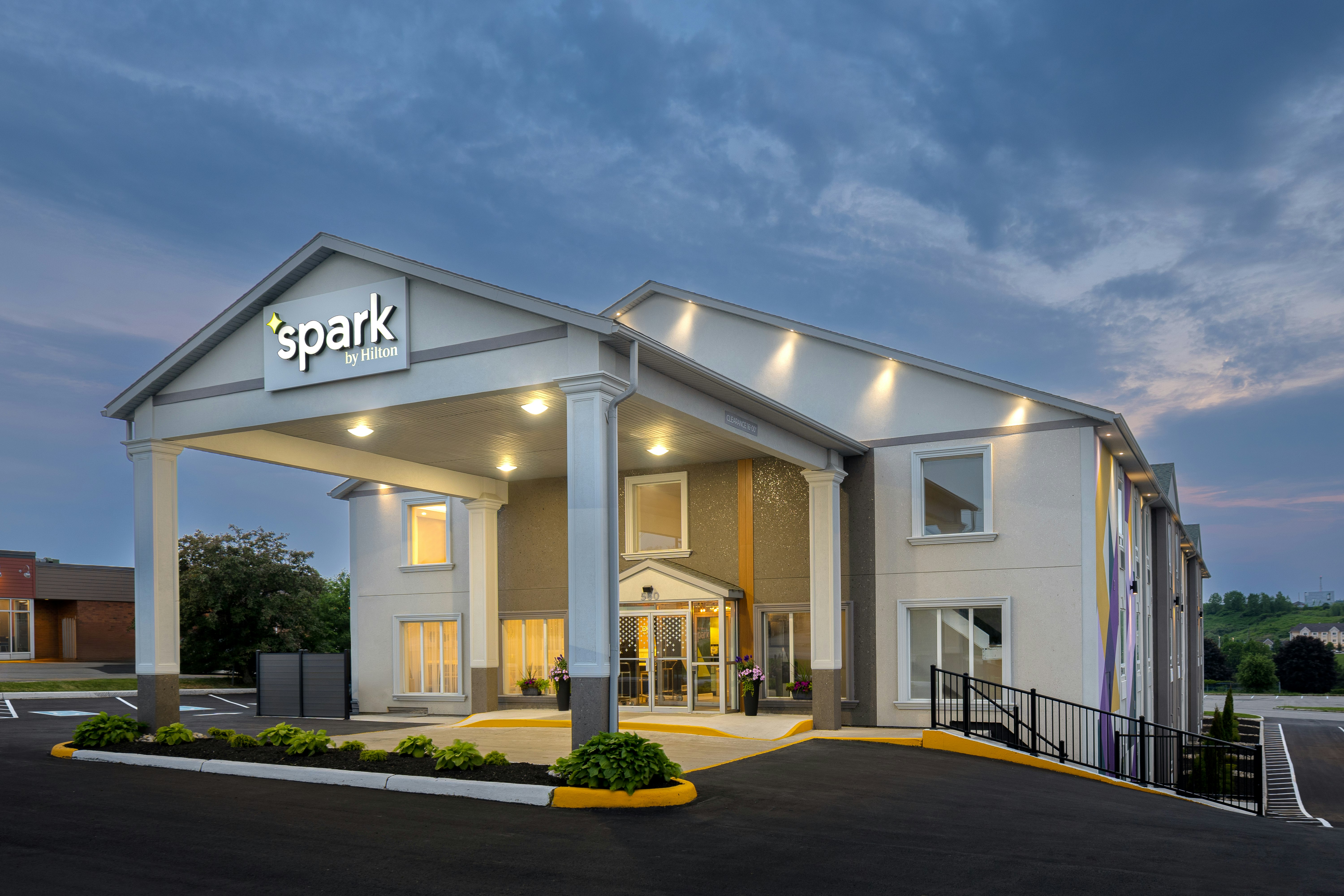 Spark by Hilton Woodstock 2/24