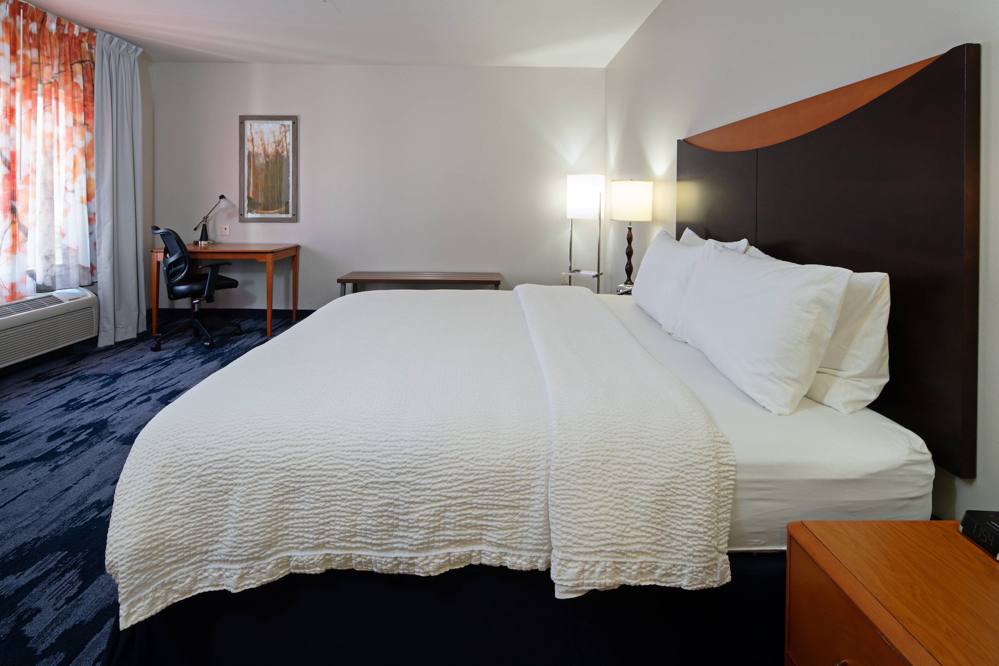 Room at Fairfield Inn & Suites Seattle Bremerton, BREMERTON - WA