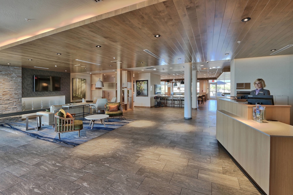 Fairfield Inn & Suites By Marriott Albuquerque North 29/32