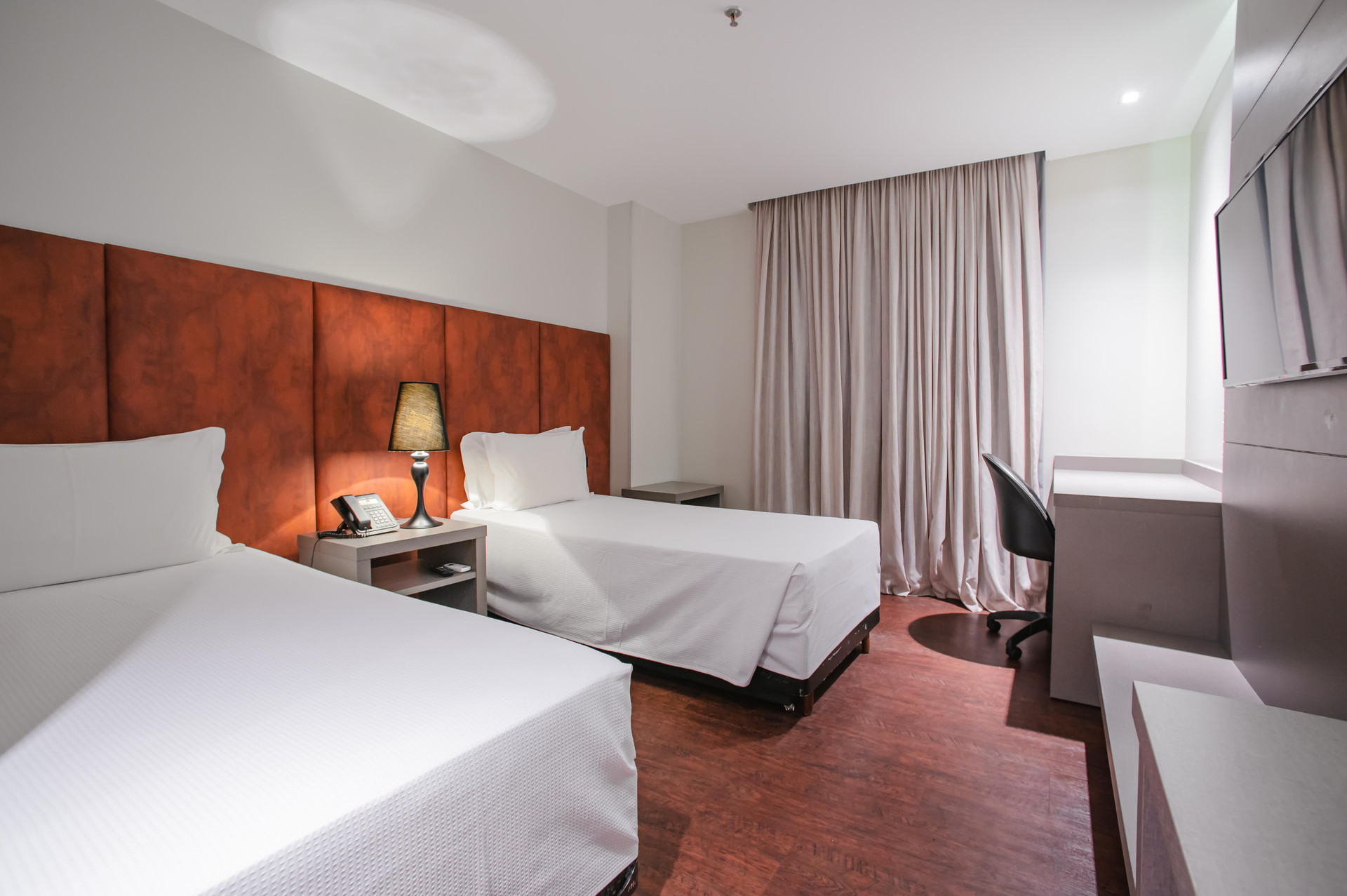 Room, Twin Beds