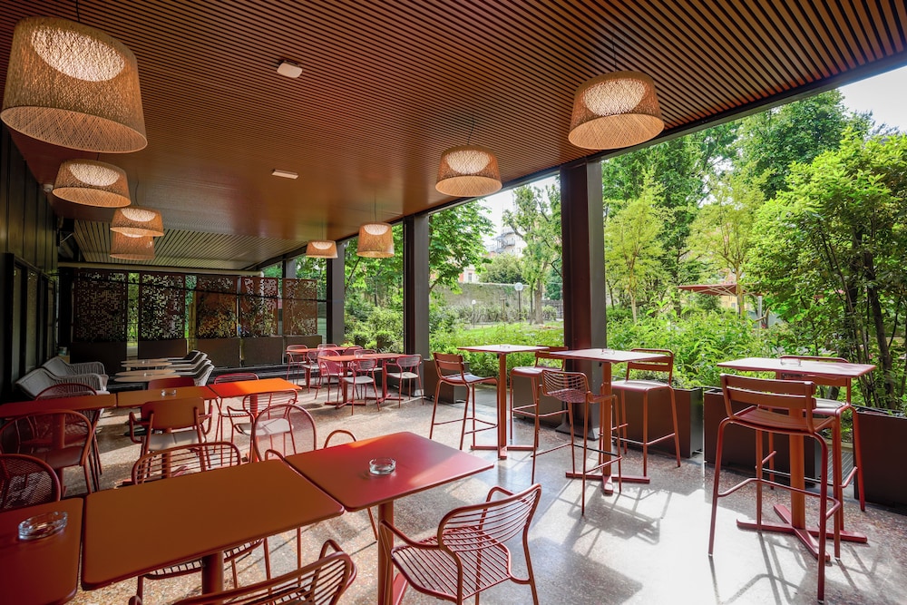 MERCURE BOLOGNA CENTRO 52/72