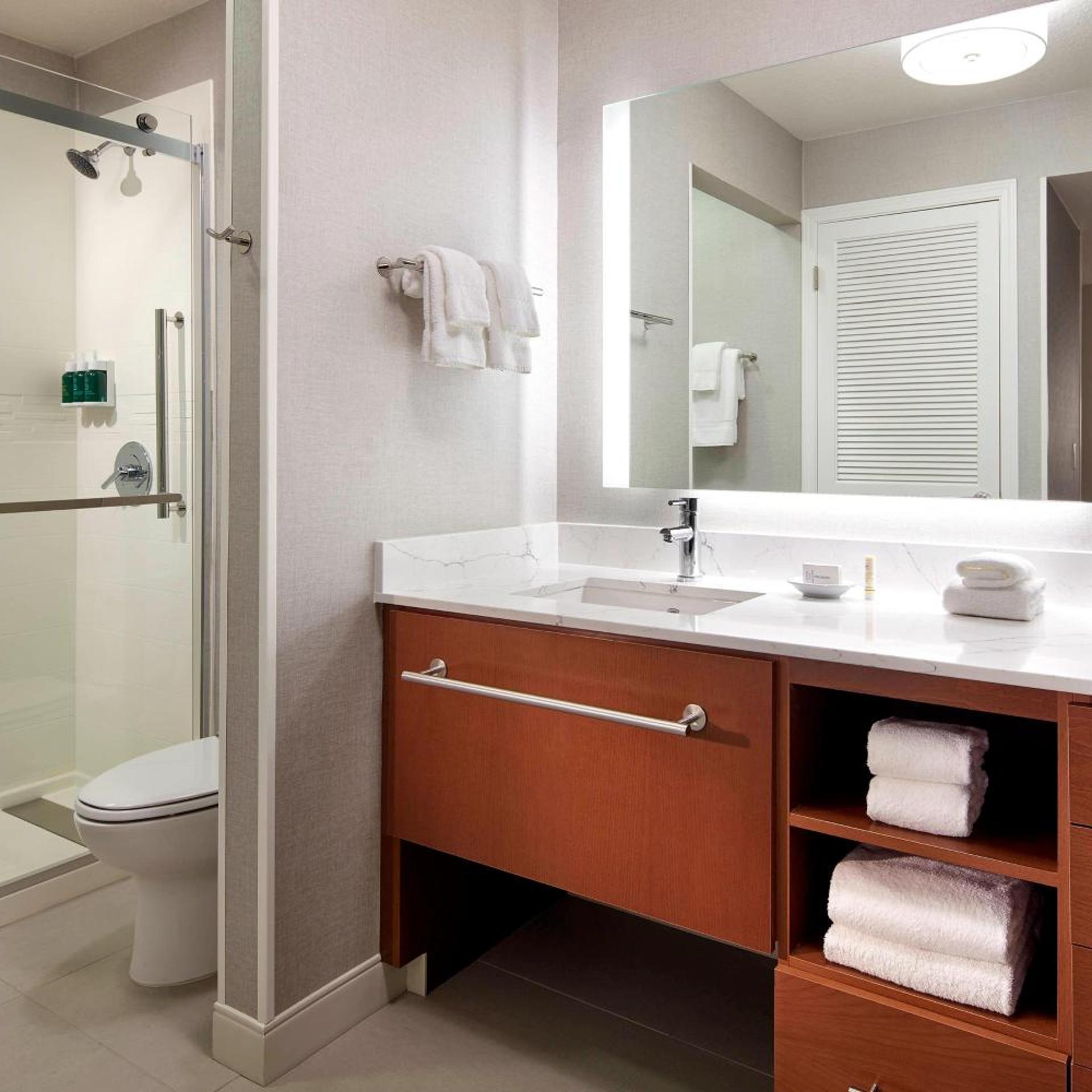 1 Bedroom, Bi Level, Loft, Suite، Residence Inn Los Angeles LAX/Manhattan Beach 4/7