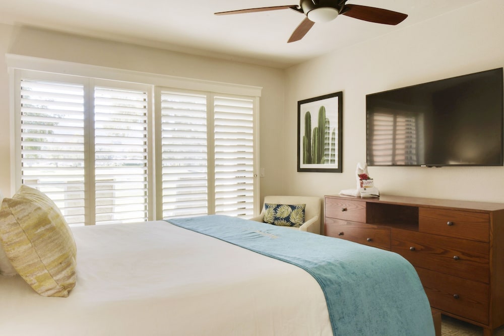 Hyatt Vacation Club at Desert Oasis 18/63