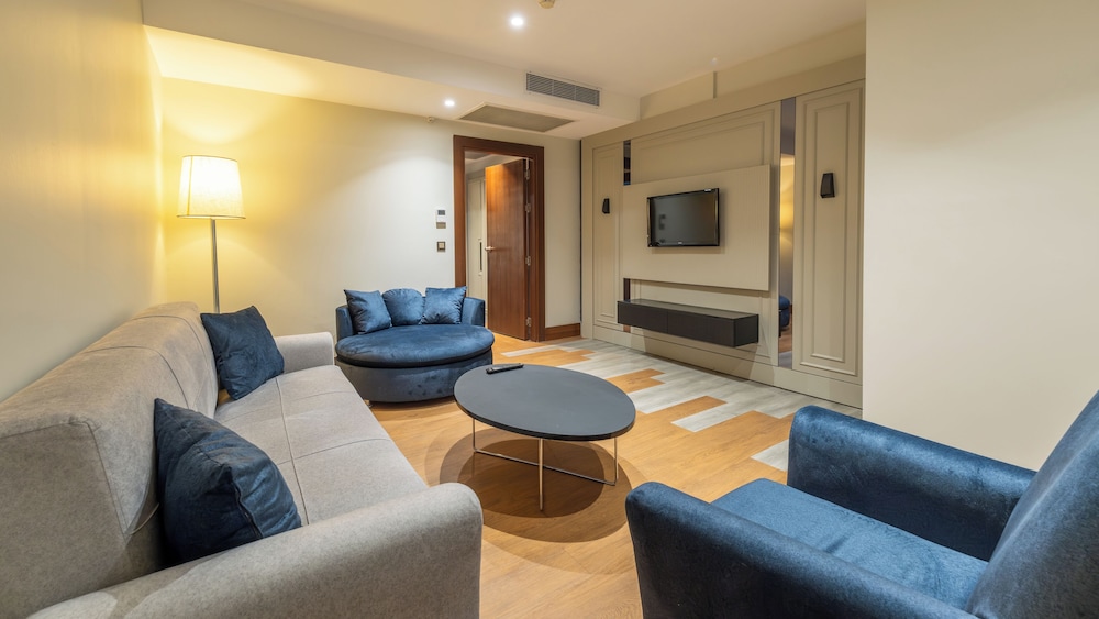 Teymur Continental Hotel 26/46