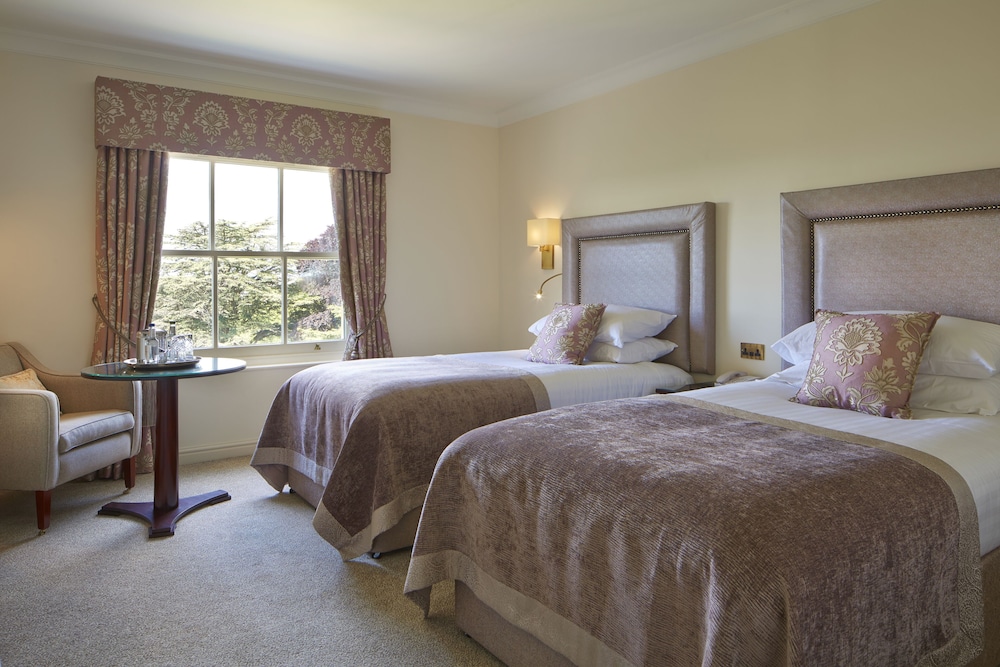 CLASSIC, TWIN BEDS