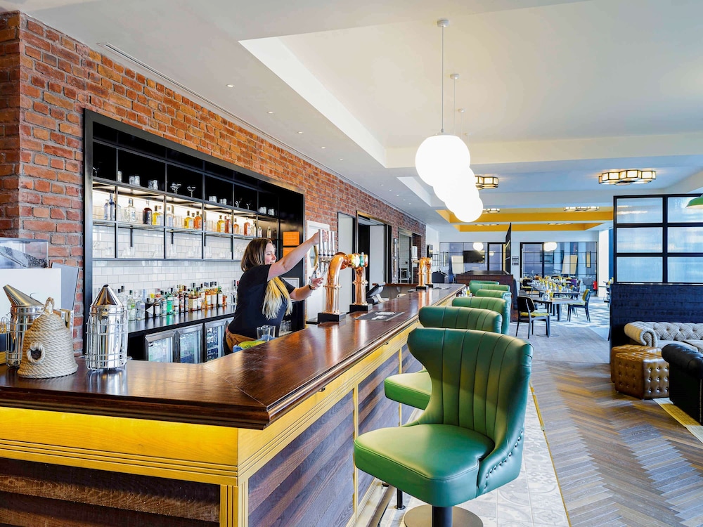 Ibis Bridgwater 10/73