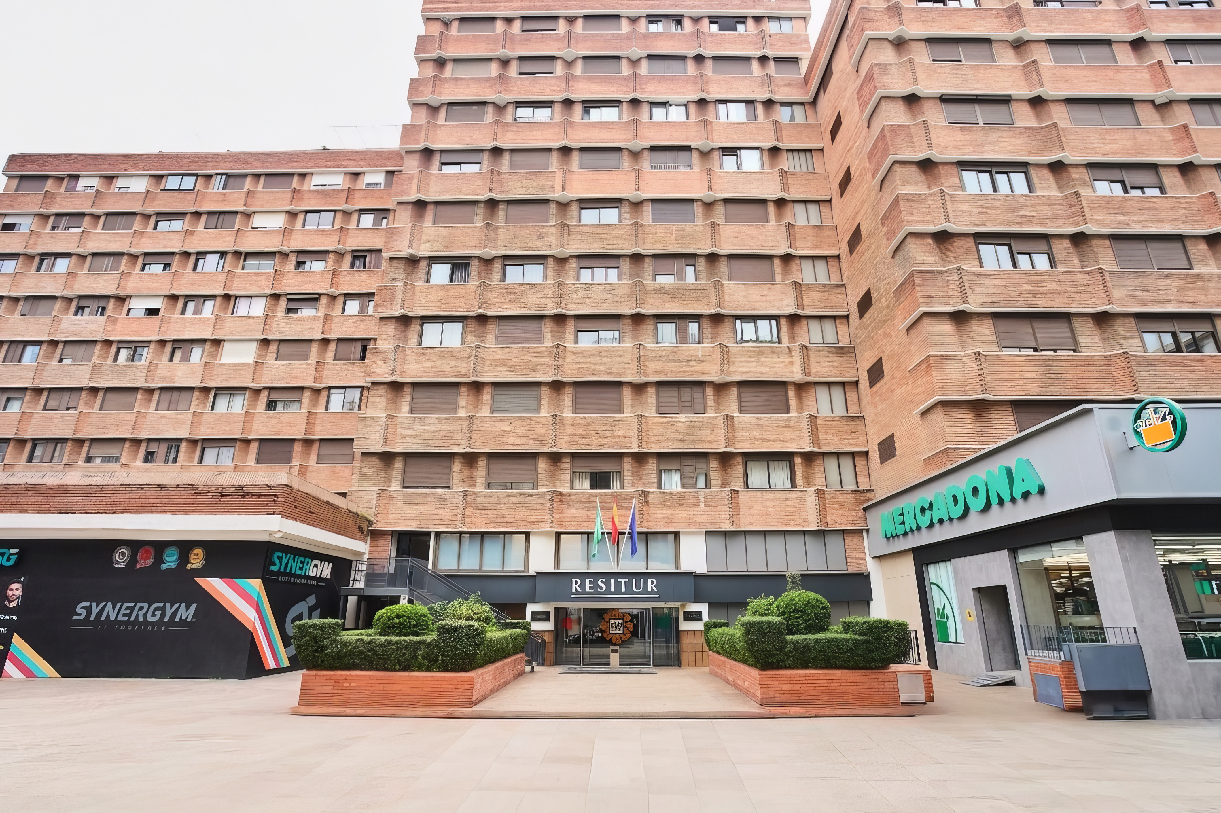 Resitur Apartamentos Turisticos En Seville 2/50