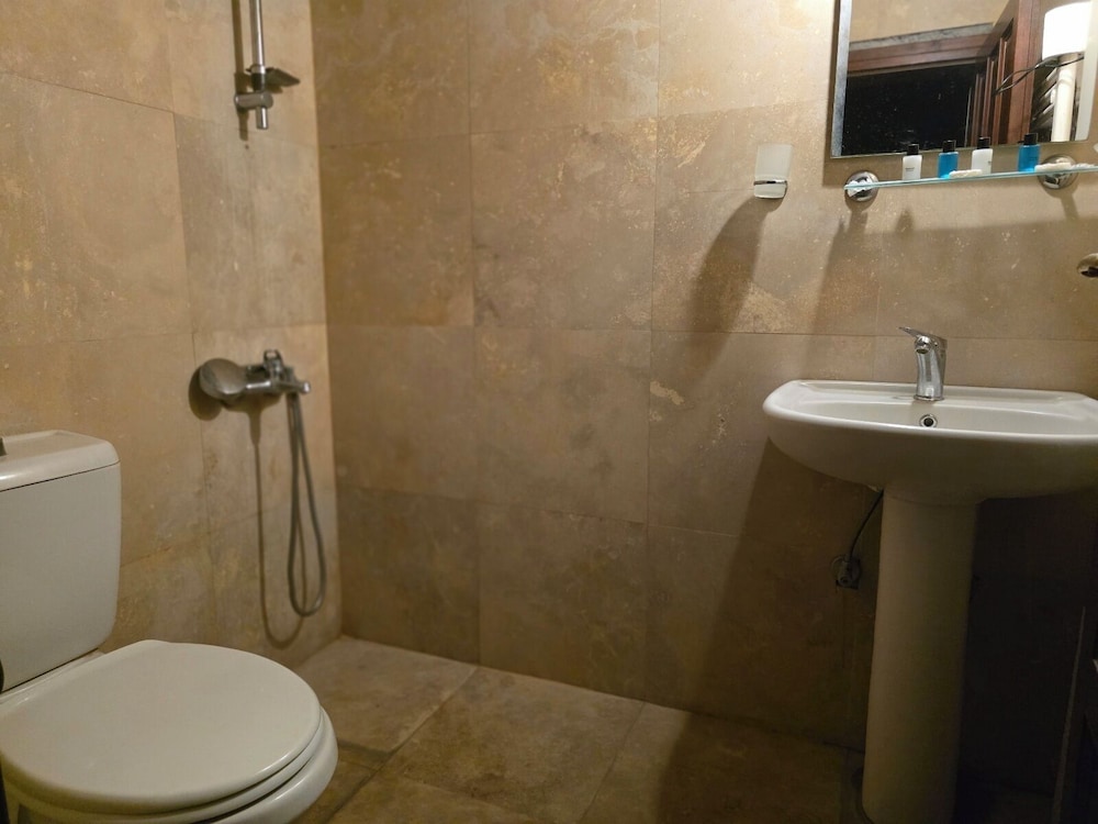 Cappadocia Antique Gelveri Cave Hotel 63/64