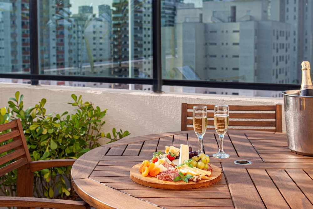 Melia Ibirapuera 62/77