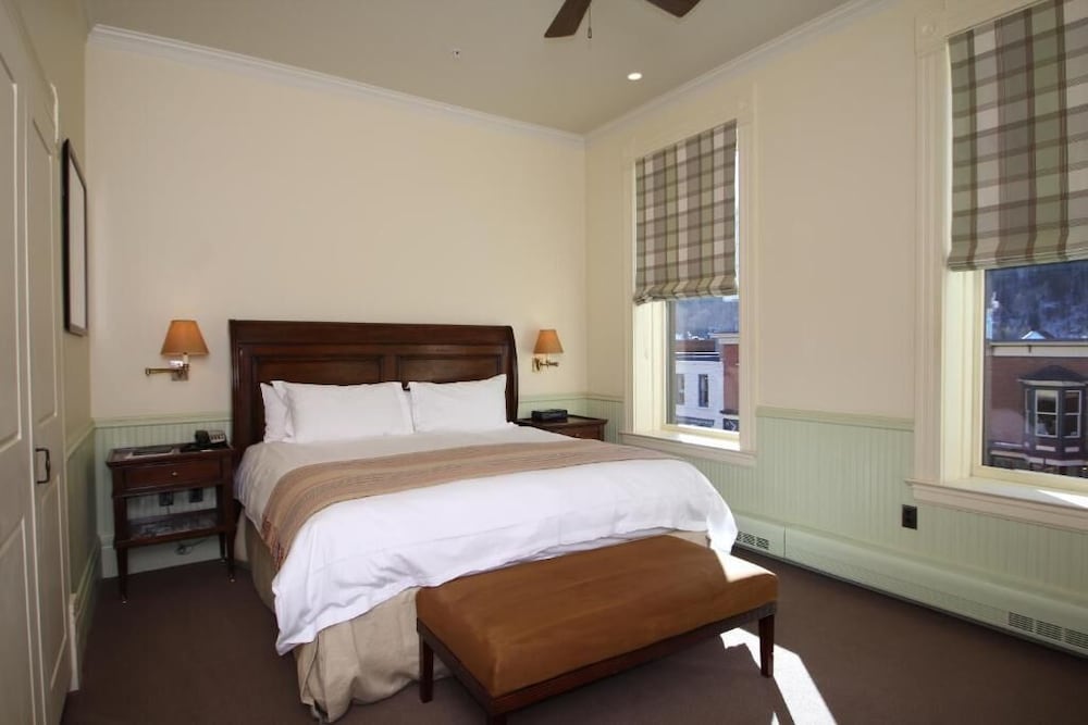 New Sheridan Hotel 11/34