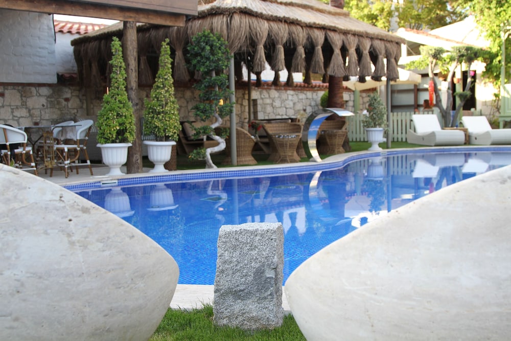 World City Alacati Hotel 42/50