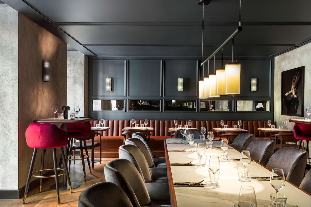 RADISSON BLU MADRID PRADO 61/74