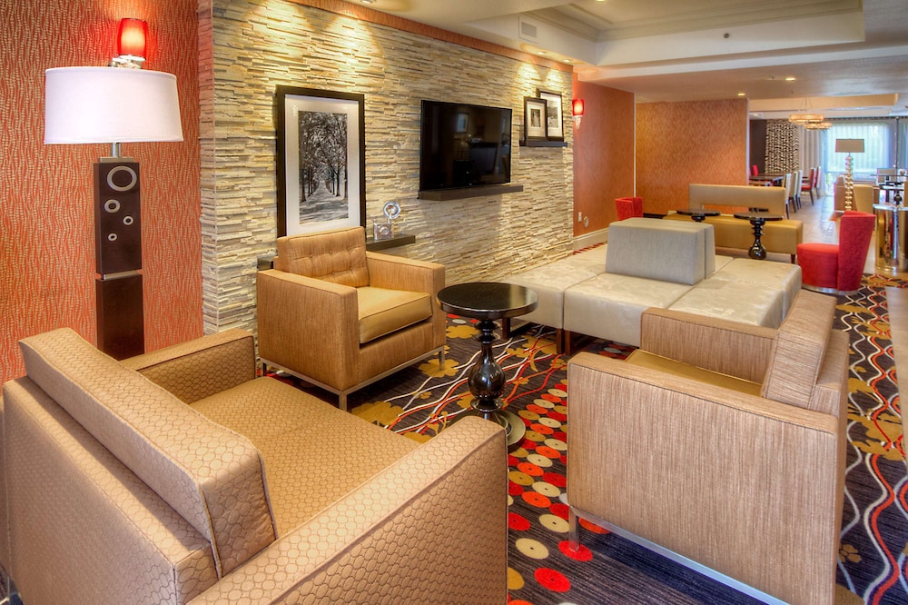 Hampton Inn Fremont 25/36