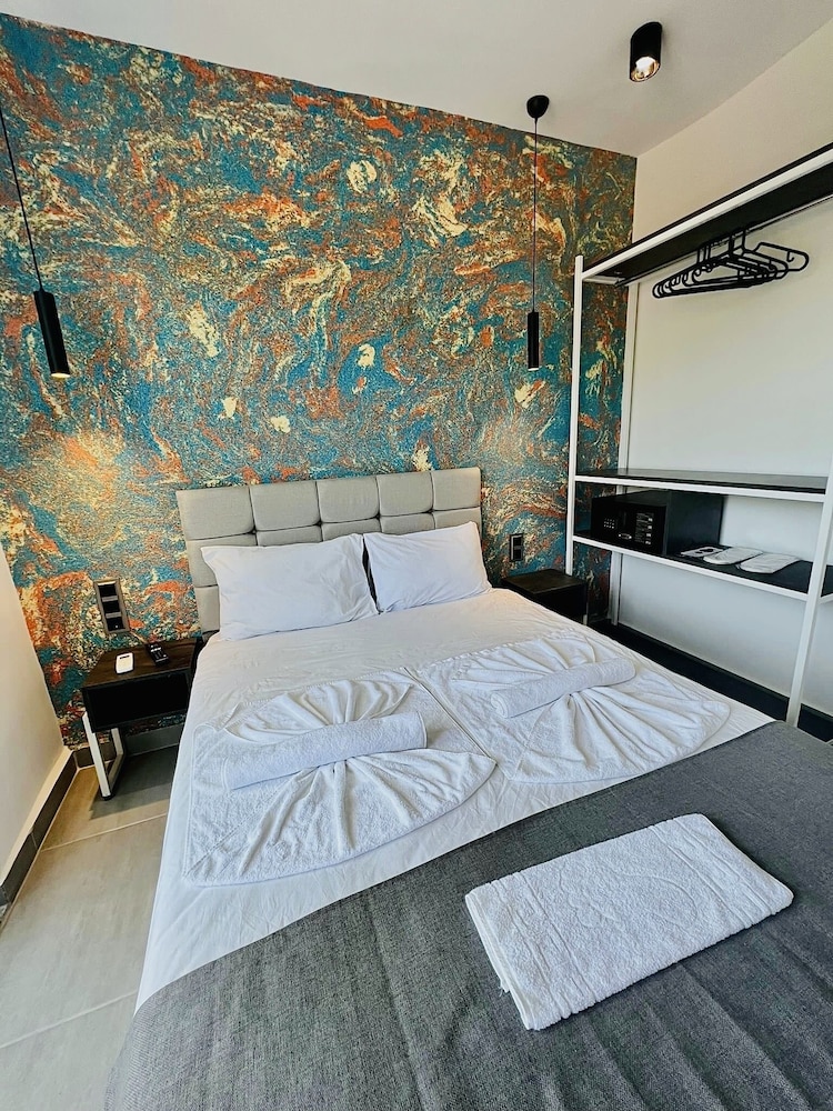 Euronova Hotel Residence 17/50