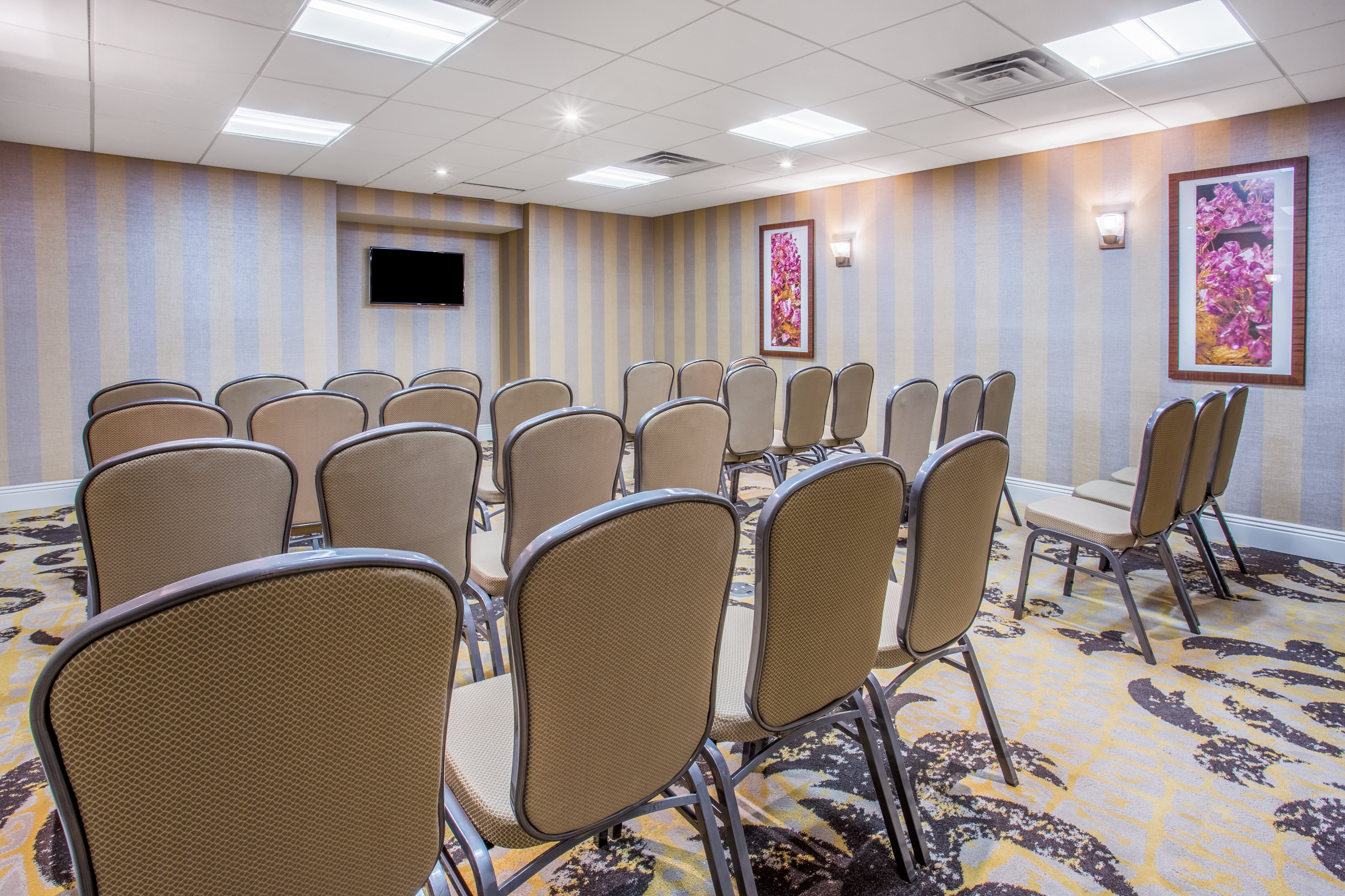Crowne Plaza Saddle Brook 28/35