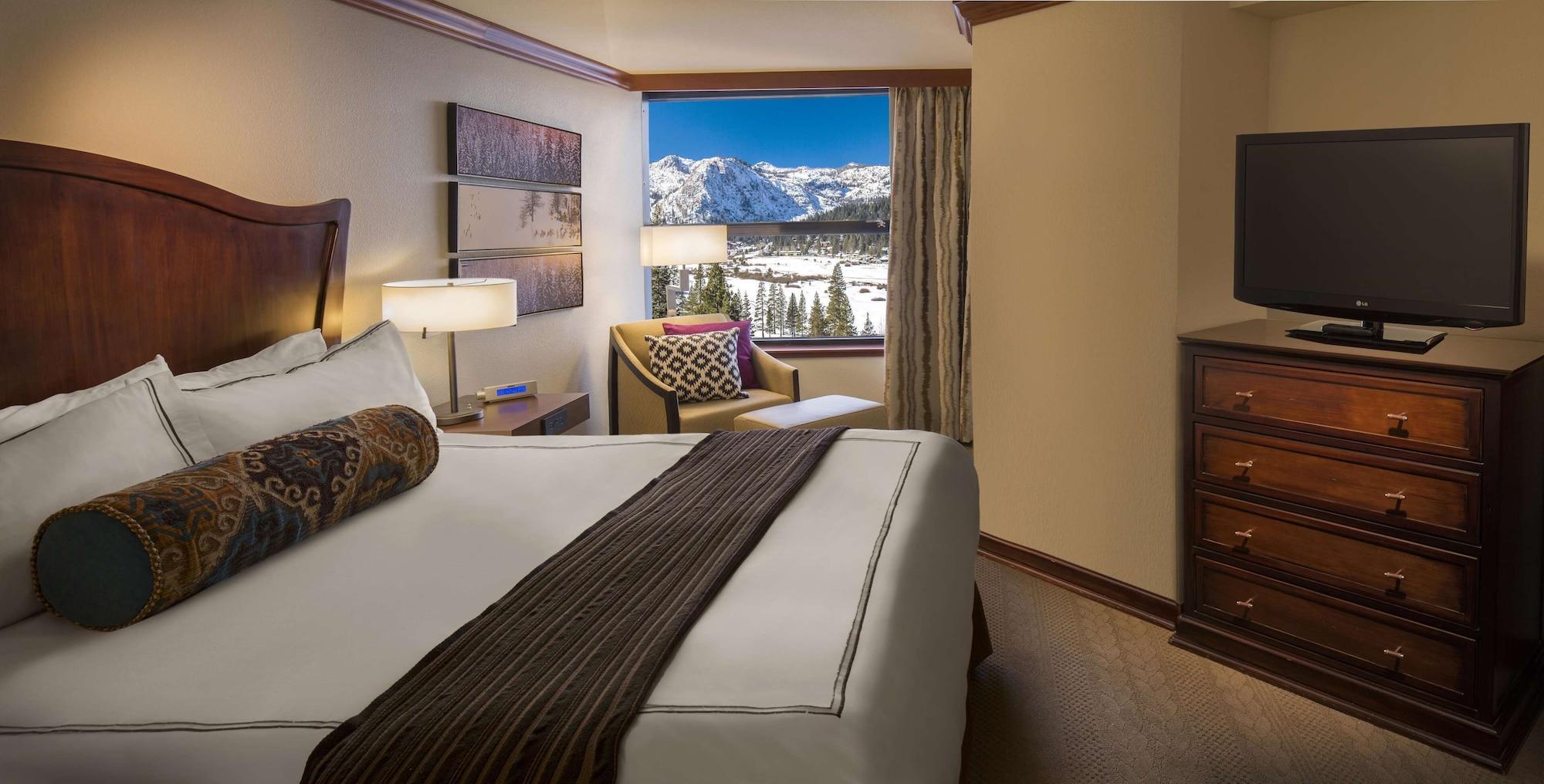 2 Bedrooms, Penthouse, Suite