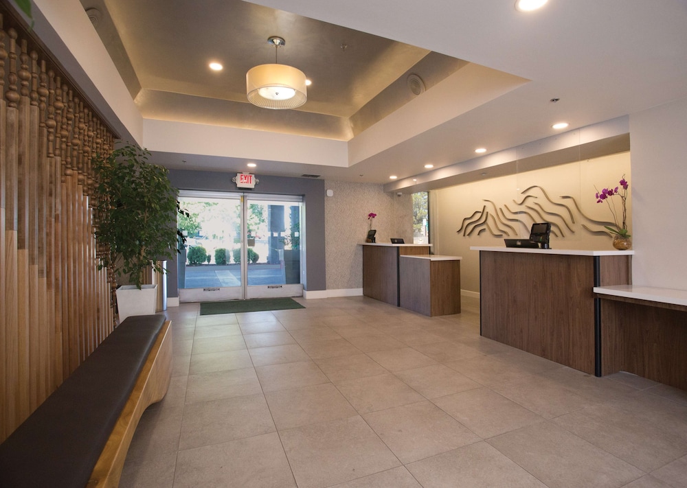 Doubletree By Hilton Chico 13/56