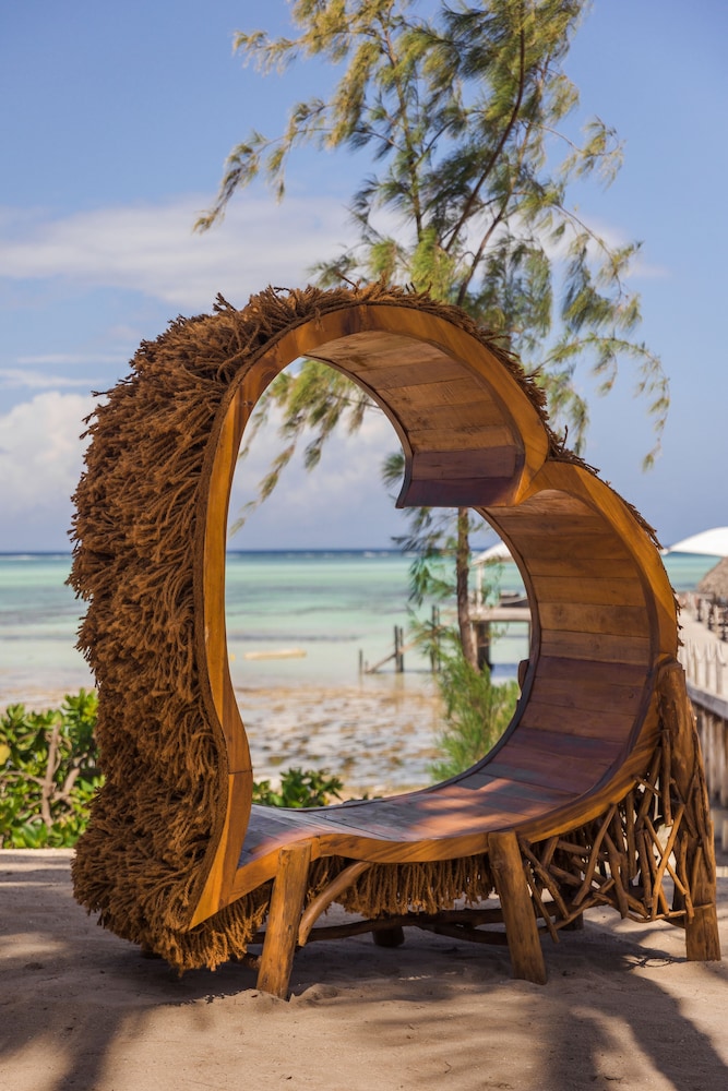 Blue Moon Resort 43/50
