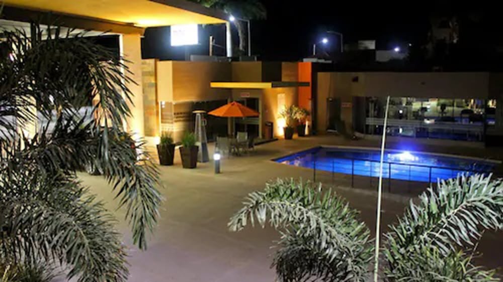 Hotel Booye 24/50